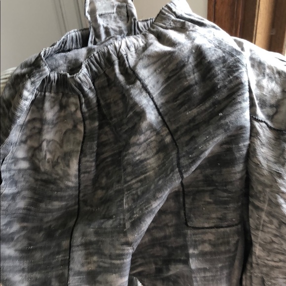 Tunic top and pants - Picture 3 of 4